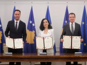 AB'den Kosova vatandaşlarına vizesiz seyahat kararı