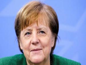 Almanya Başbakanı Merkel: Önümüzde 3-4 aylık zorlu bir dönem var
