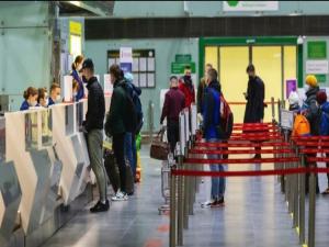 Almanyada pasaport krizi büyüyor: Türkler gider ama dönemez