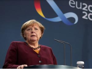  Merkel önlemlerin Nisan'a kadar sürmesini istiyor
