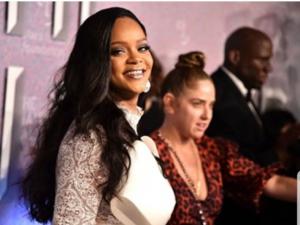 Rihanna'ya hükümetten görev: Sıra dışı ve tam yetkili elçi