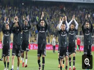 Son dakika - Fenerbahçe - Beşiktaş derbisi tatil edildi! 