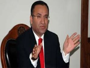 Bozdağ: Çocuk yaştakilerin tutuksuz yargılanmaları esastır