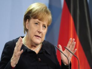 MERKEL;''İSLAM ALMANYA'YA AİT AMA...''