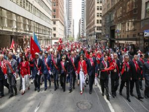 New York'ta Türk Günü Yürüyüşü