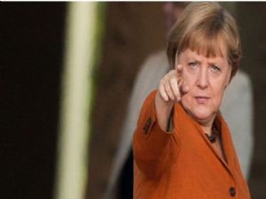 FORBES:DÜNYANIN EN GÜÇLÜ KADINI MERKEL...!