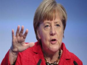 Merkel: Balkanlarda askeri çatışmanın başlamasını istemiyorum