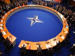 NATO olağanüstü toplandı