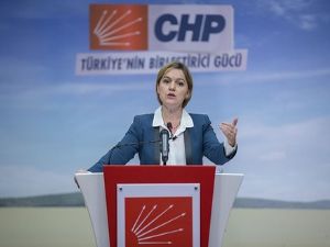 CHP Sözcüsünden Erdoğan'a ve hükümete tepki, anayasa mesajı