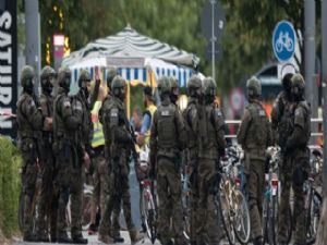 Almanya son dakika: Münih'te AVM'de ateş açıldı: 9 ölü