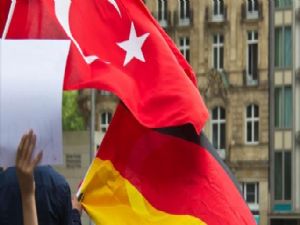 Almanya gazetesi Türklerle ilgili gizli belgeyi yayınladı: Berlin kaygılı