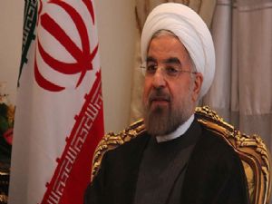 Ruhani, ABD'nin İran'a yönelik yaptırımlarının hukuk dışı olduğunu söyledi.