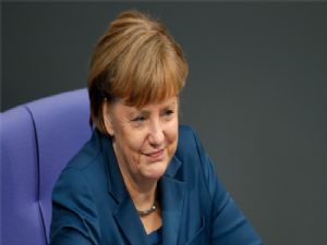 Merkel, Samaras ile görüştü