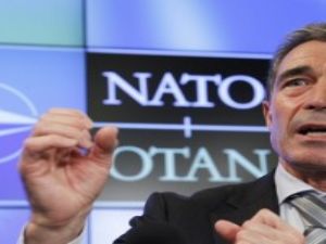 NATO'nun yeni Genel Sekreteri Stoltenberg Göreve Başladı