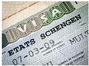 Avrupa Birliği'nden Schengen önlemleri alindi.
